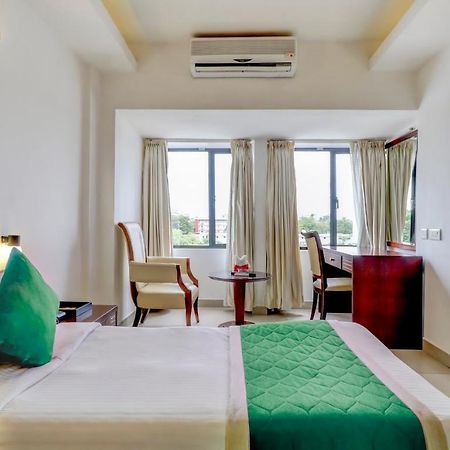 Hotel Luciya Kochi Exterior foto