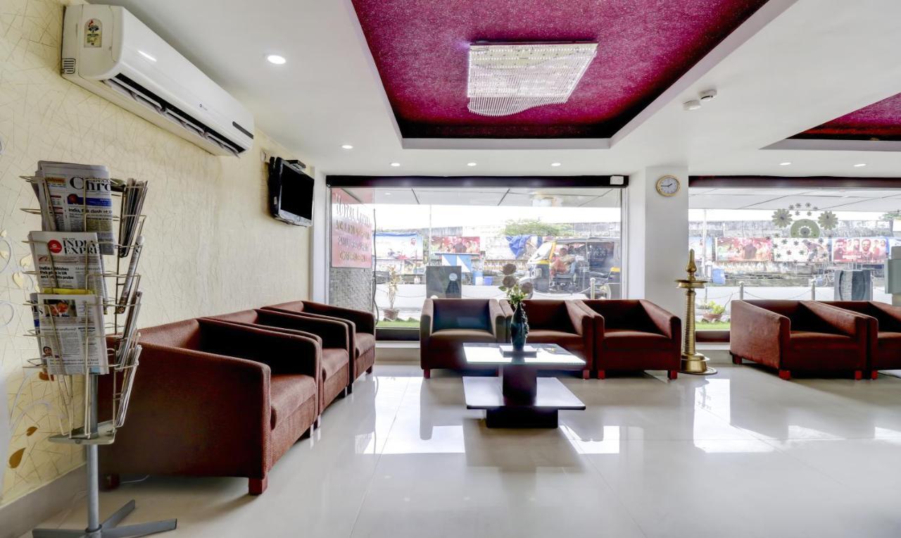 Hotel Luciya Kochi Exterior foto