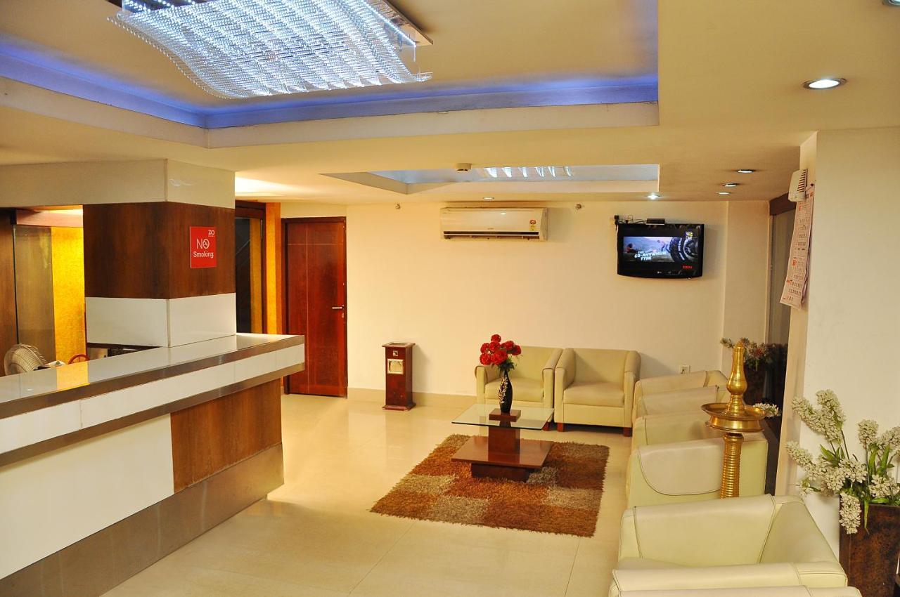 Hotel Luciya Kochi Exterior foto